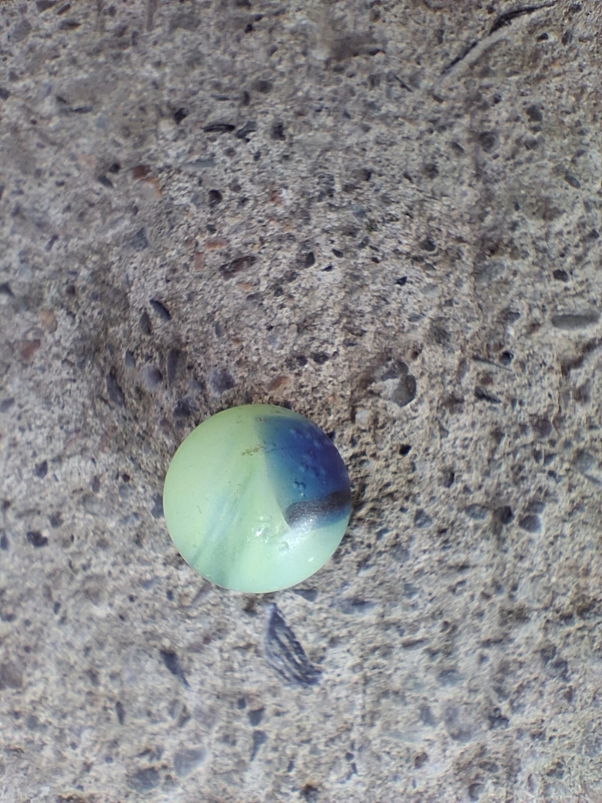 KokomoOpalescent Glass Rainbo Marble .60 BRIGHT Uv!! VHTF Example Beach Glass