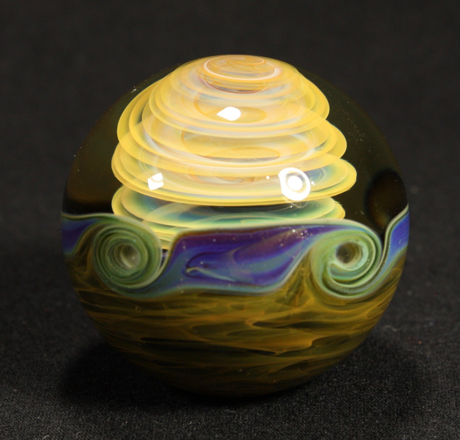 Juba Glass Handmade Marble 1.60″ Boro Lampwork Art 24K Gold and Silver Fume