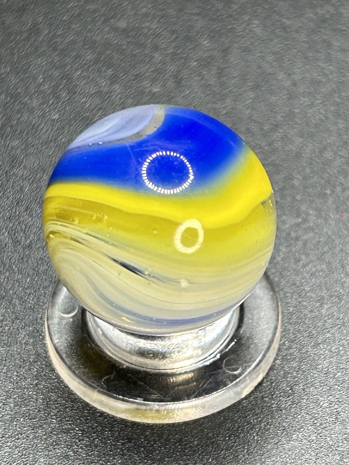 Vintage Akro Agate Popeye Marble Blue & Yellow 0.709”