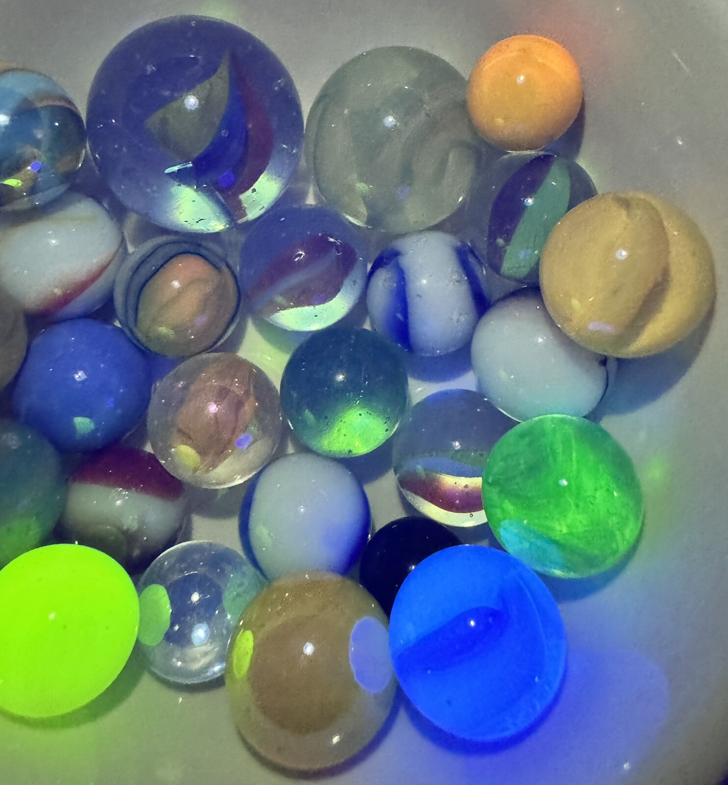 Vintage Marble Lot Of MARBLES UV Reactive Cadmium Uranium Lot #77