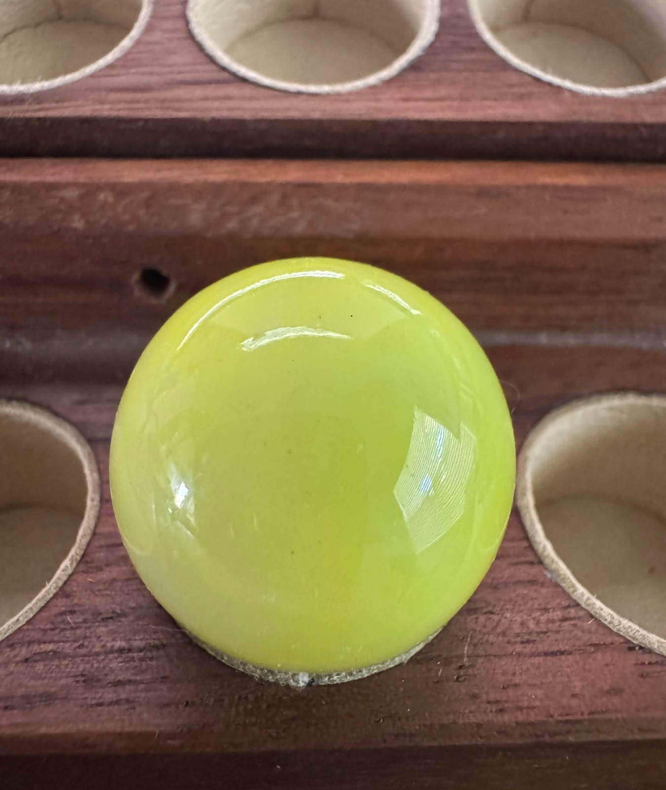 CAC Yellow Pearl Swirl Marble (1927-1933) – 0.94″