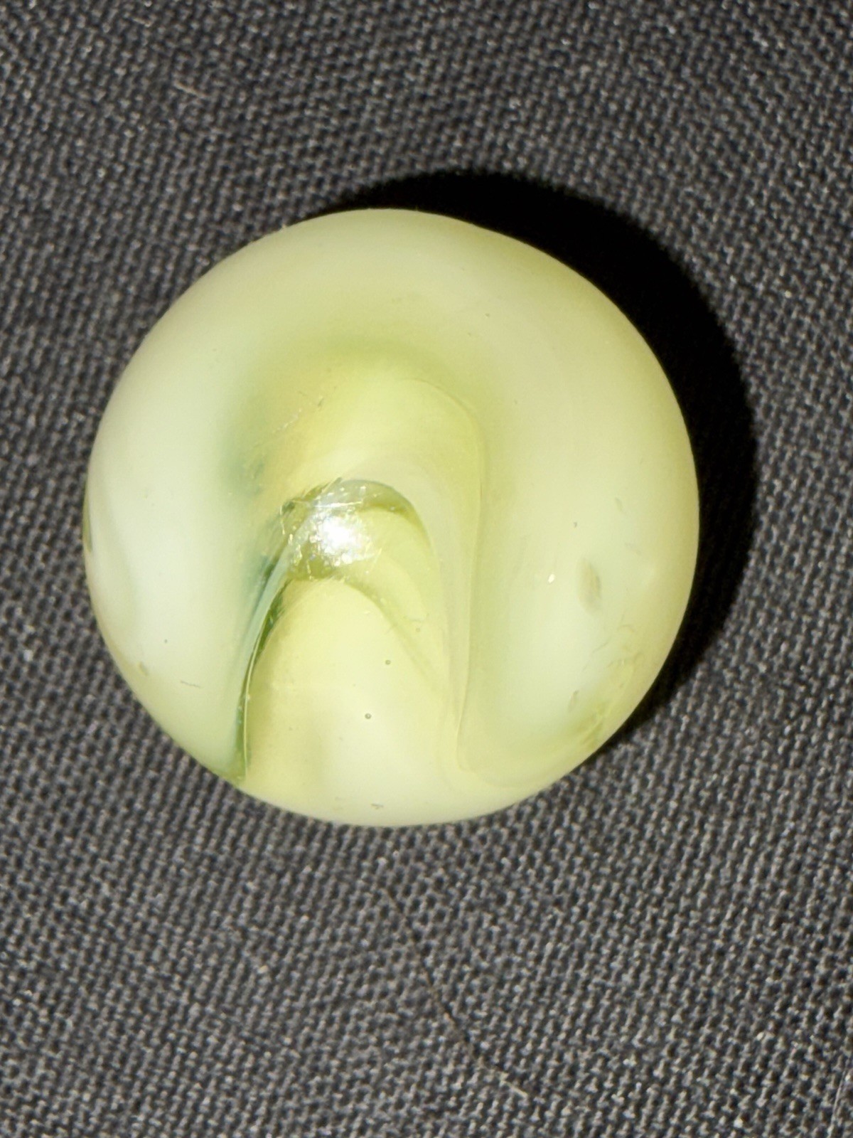 Akro UV reactive swirl .67