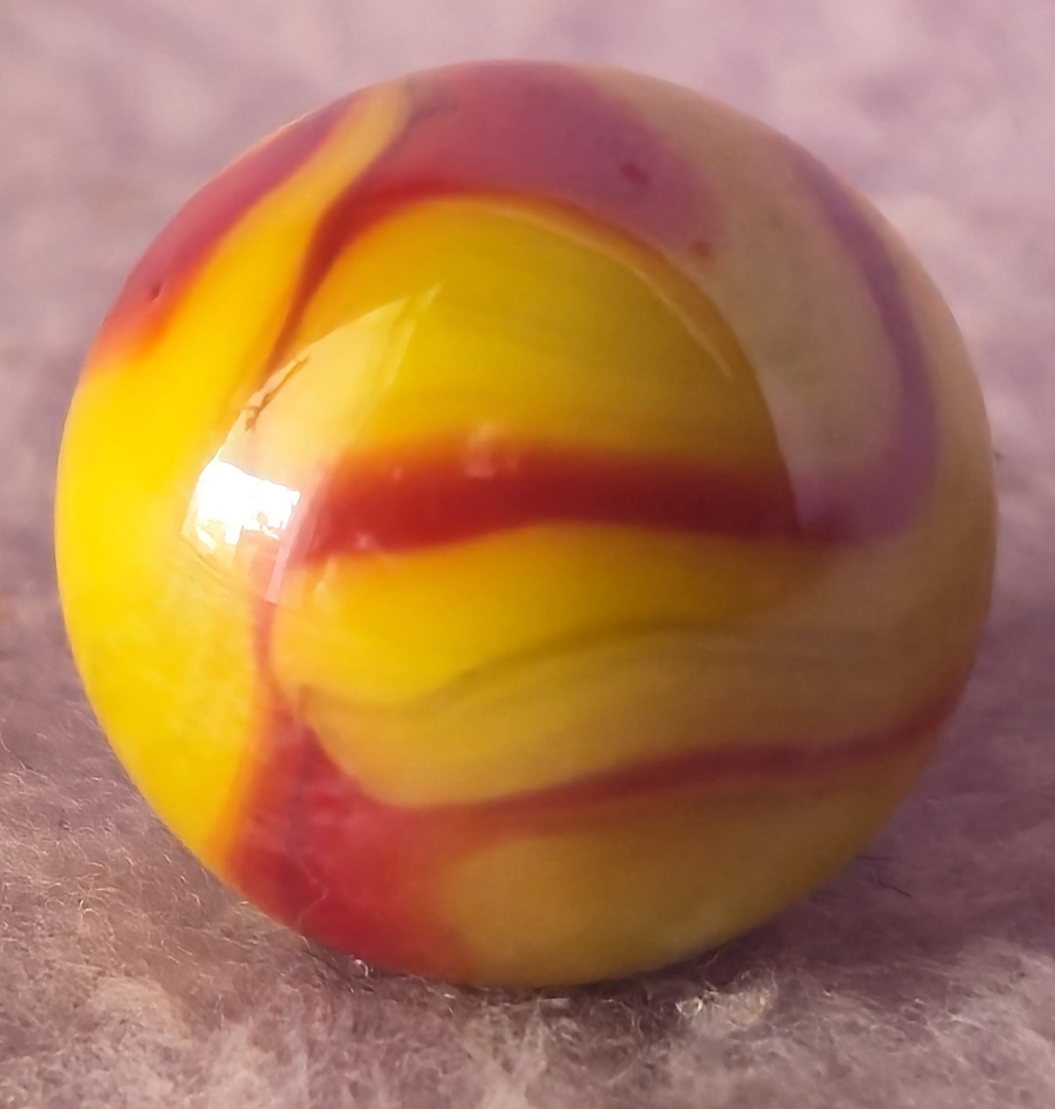 VTG Antique Machine Made Marble 5/8” Ketchup & Mustard .62″ Red Yellow Excellent