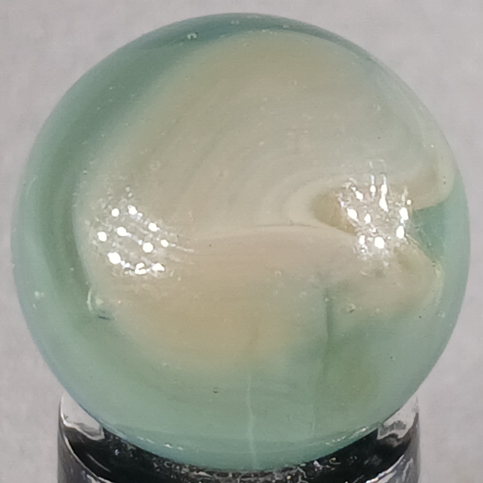 Vintage Vitro Conqueror Marble .61 Inches Near-Mint Condition Combined Shipping