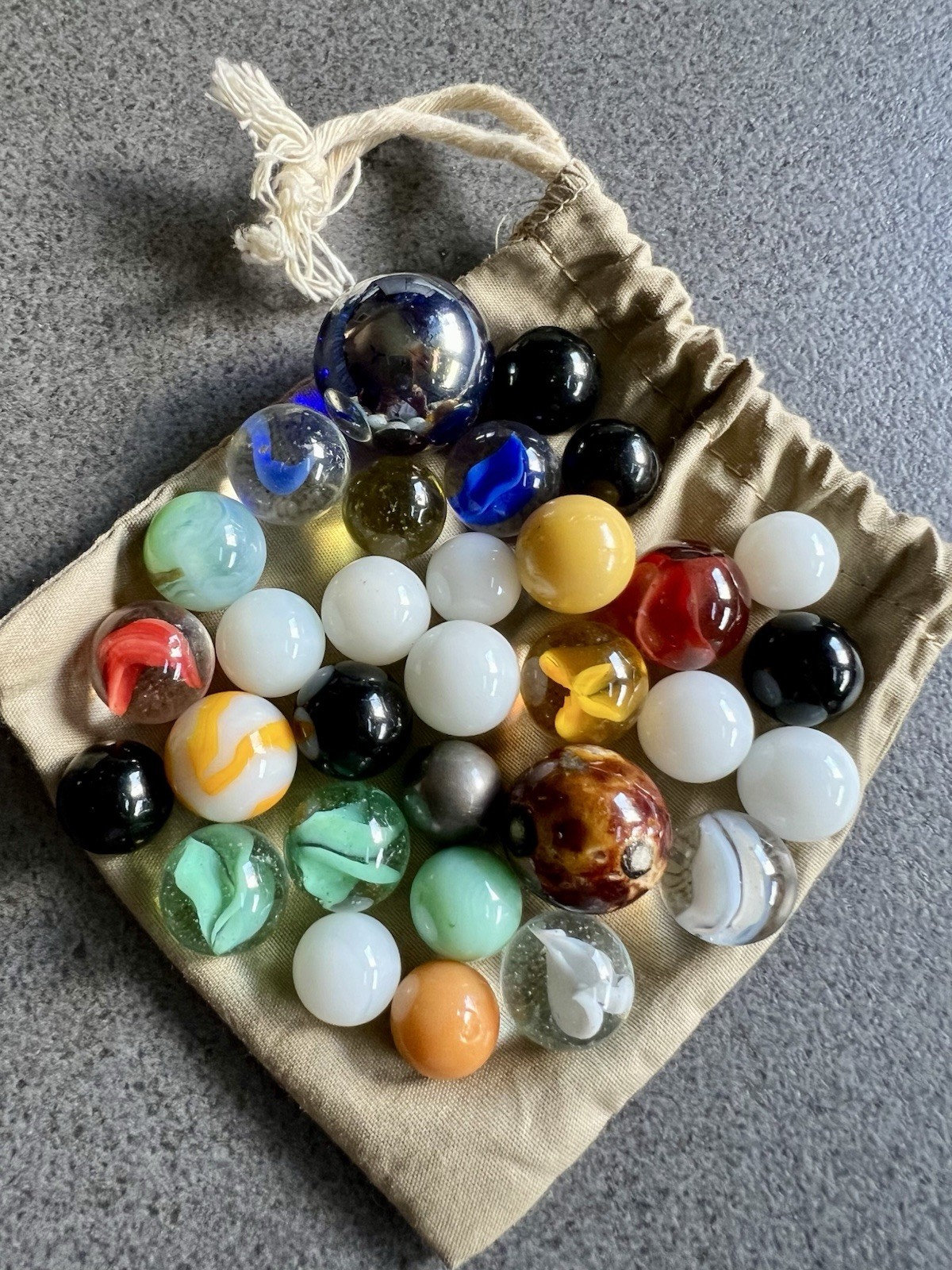 Antique & Vintage Marble Lot w/Cloth Bag Clay, Akro Agate ? Estate Find