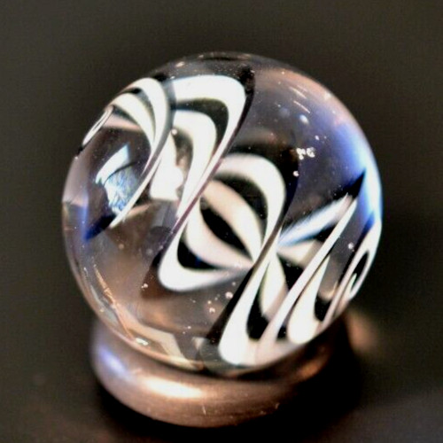 BRYAN TRILLAS GLASS MARBLE/.756″-BLUE BLACKLIGHT ZEBRA-BLUE UNDER BLACKLIGHT