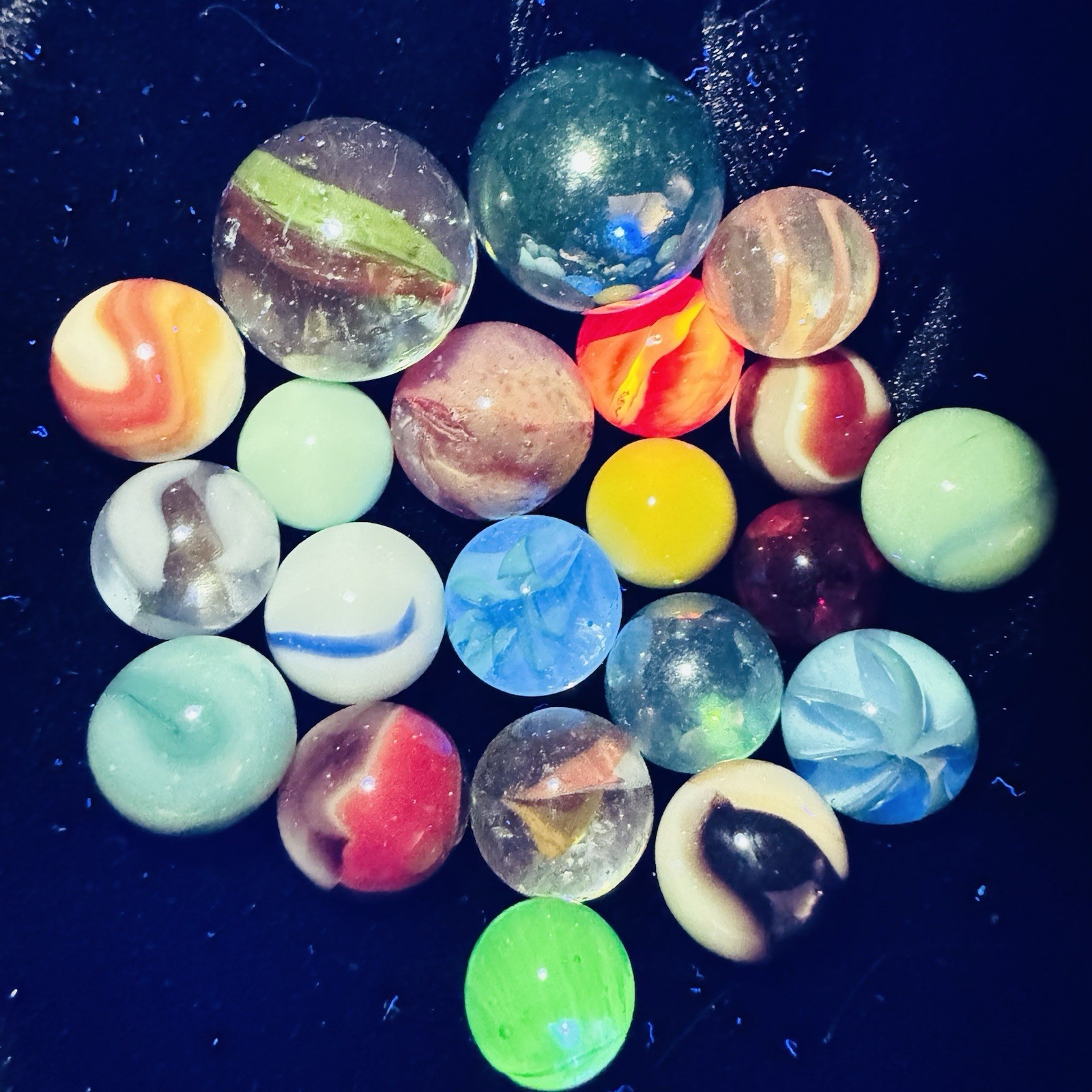 Vintage Marble Lot Of MARBLES UV Reactive Cadmium Uranium Lot #148