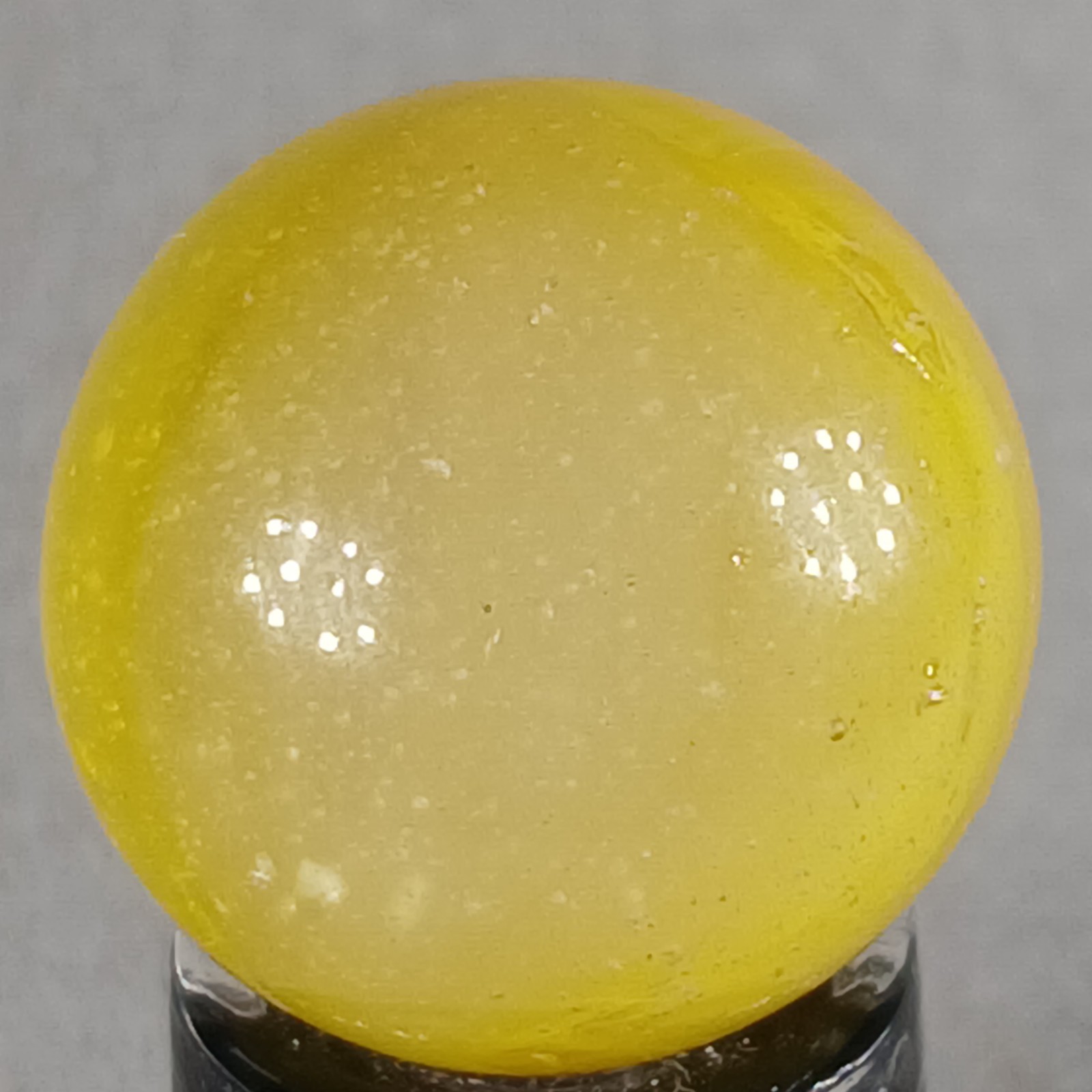 Vintage Vitro Conqueror Marble .61 Inches Near-Mint Condition Combined Shipping