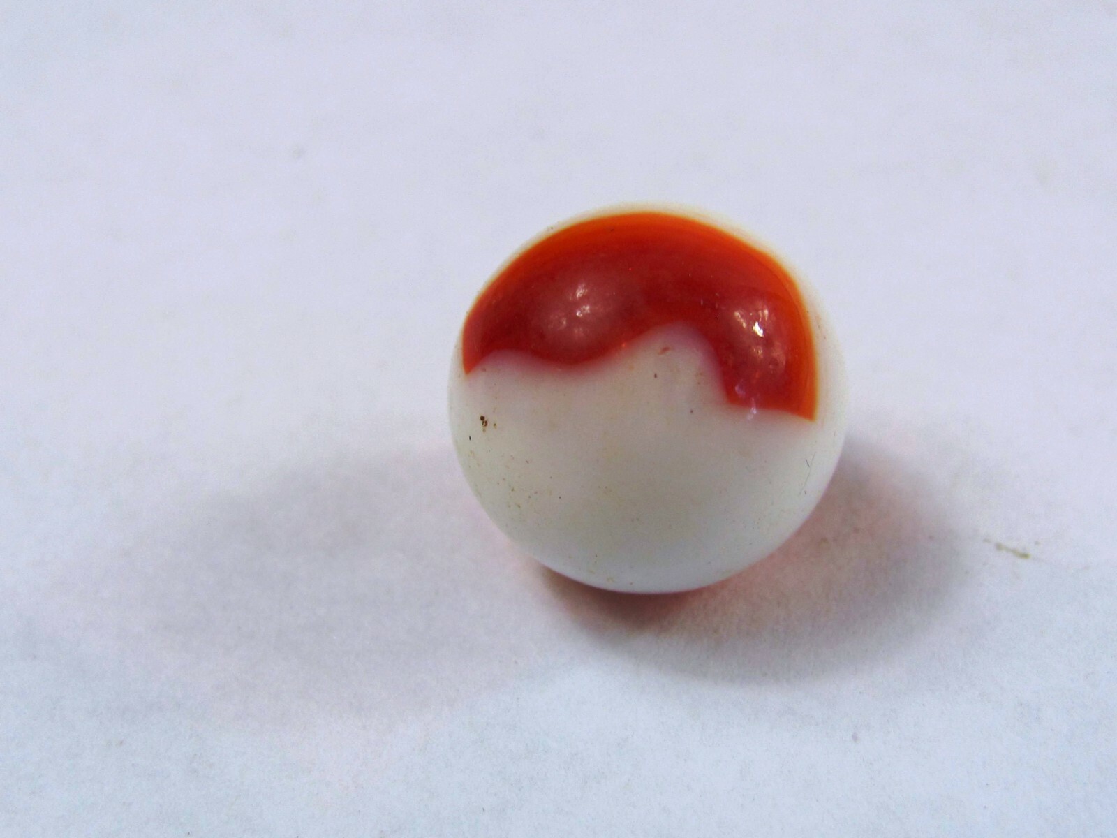 Vintage Marble 5/8″ Orange White Swirl B131
