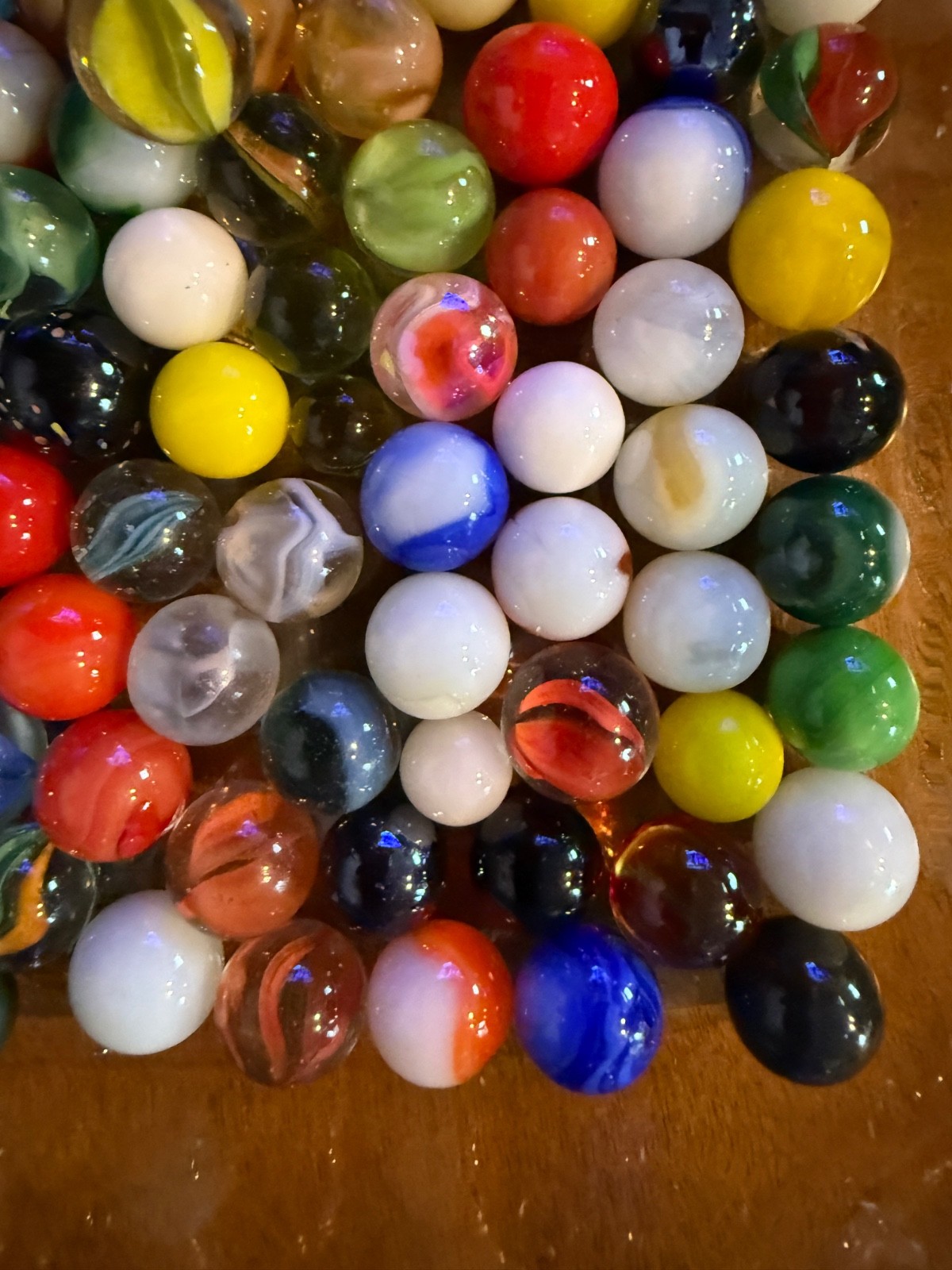 Vintage Marbles (Slags, Swirls, Cats Eyes, Bennies, Etc).Each lot varies Lot#125