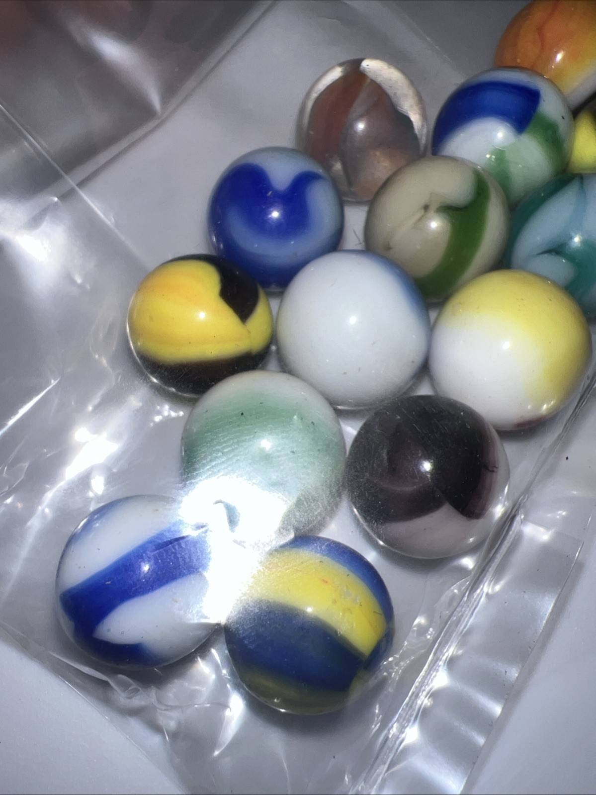 15 Super Nice Old Vintage Marbles, 13.5mm (+r-) Collectibles