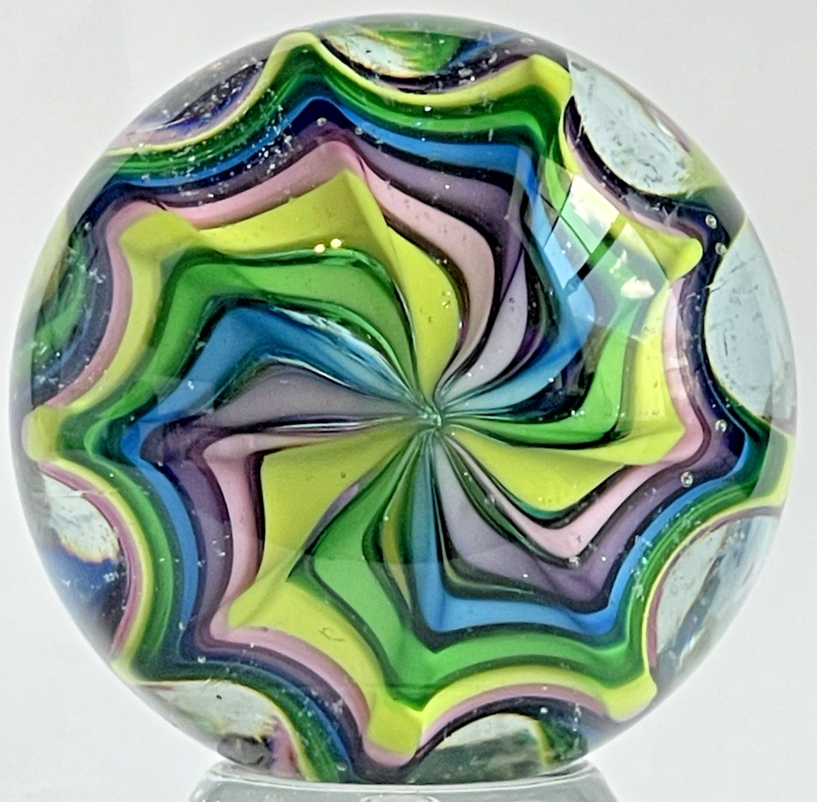 2016 SEESE MARBLE SIGNED GLASS ART 1.57″ DICHROIC LOBED RIPPLE SILVER LUTZ WOWZA