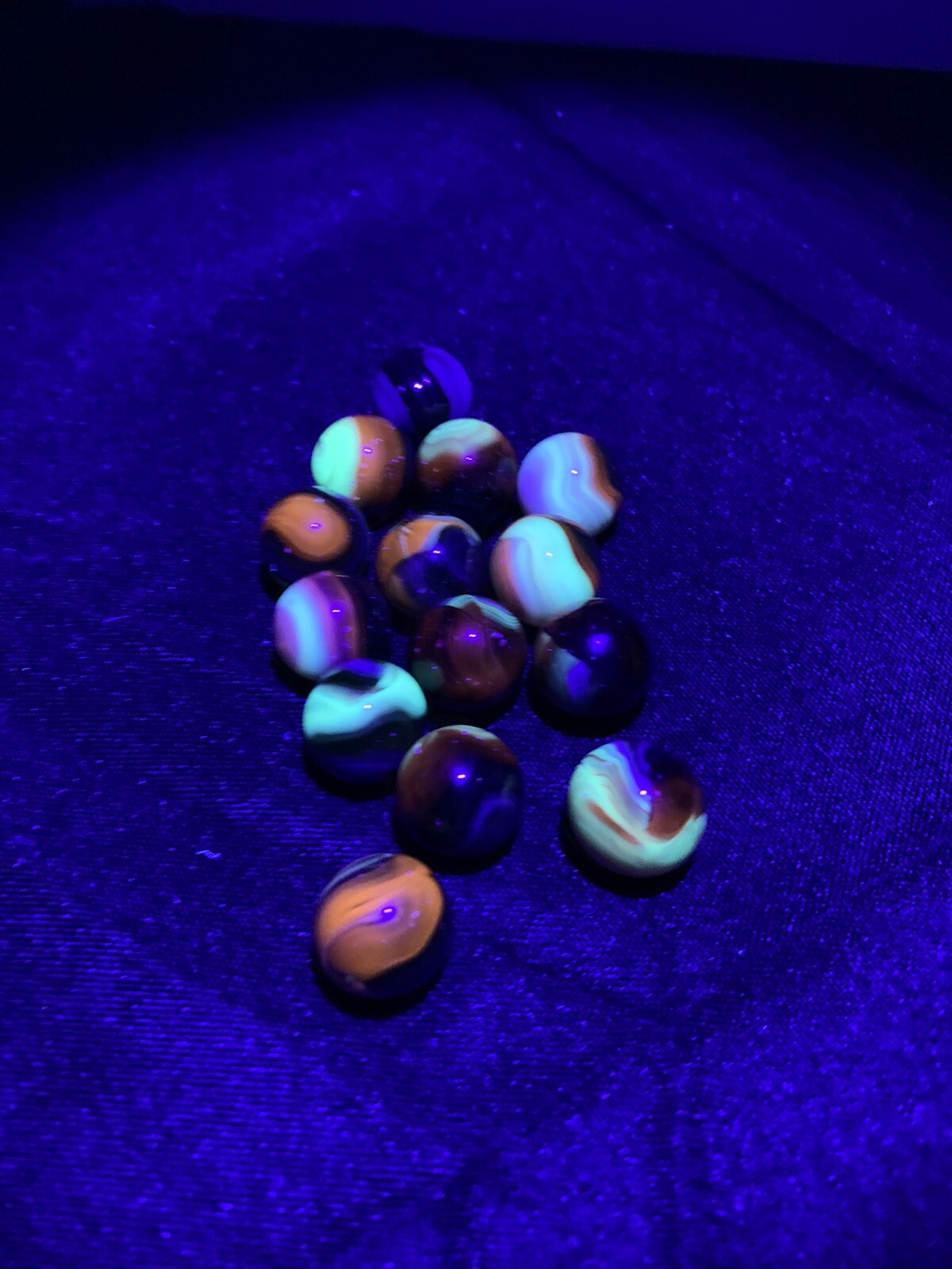 Lot of 10 Uranium/Cadmium Marbles 5/8