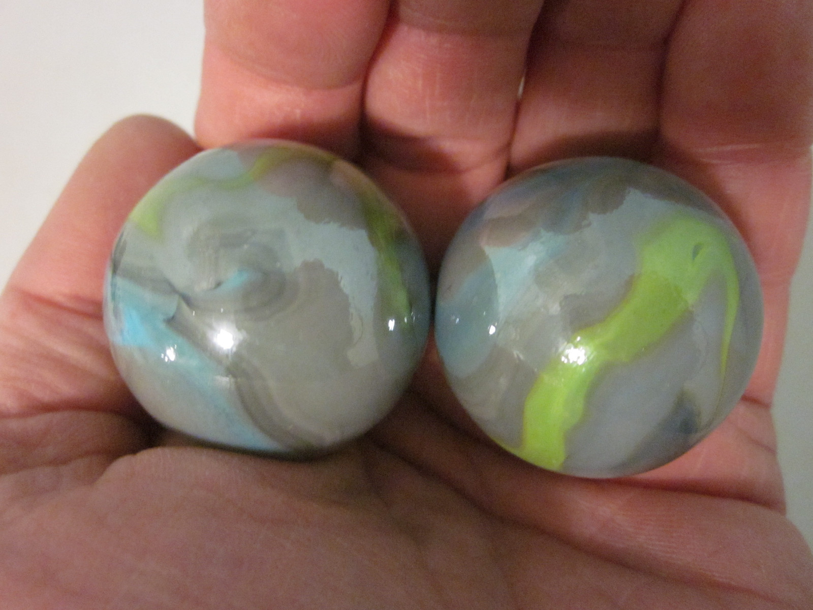 2 BOULDERS 35mm THUNDERBOLT Marbles glass ball Green/Blue/Grey Giant LARGE Swirl
