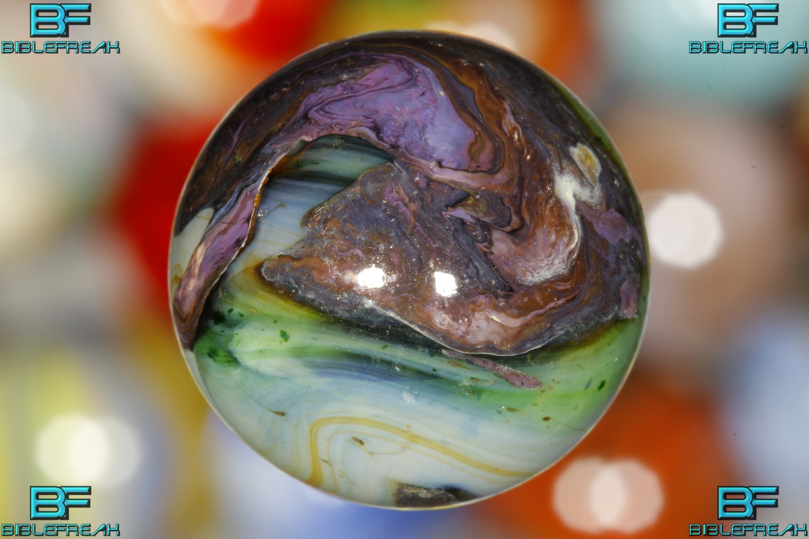 001619 One (1) 2008 JABO Peltier Mansion Run 47/64″ 18.60mm Silver Strike Marble