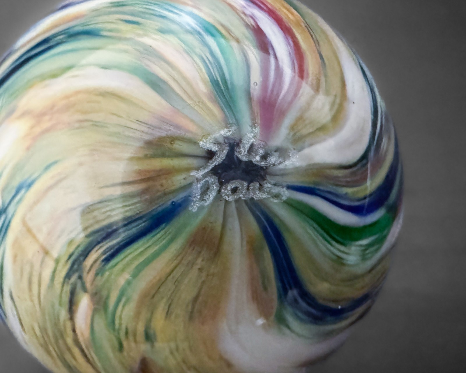 Steve Davis 1.51 Lobed Onionskin Contemporary Swirl Handblown Art Glass Marble