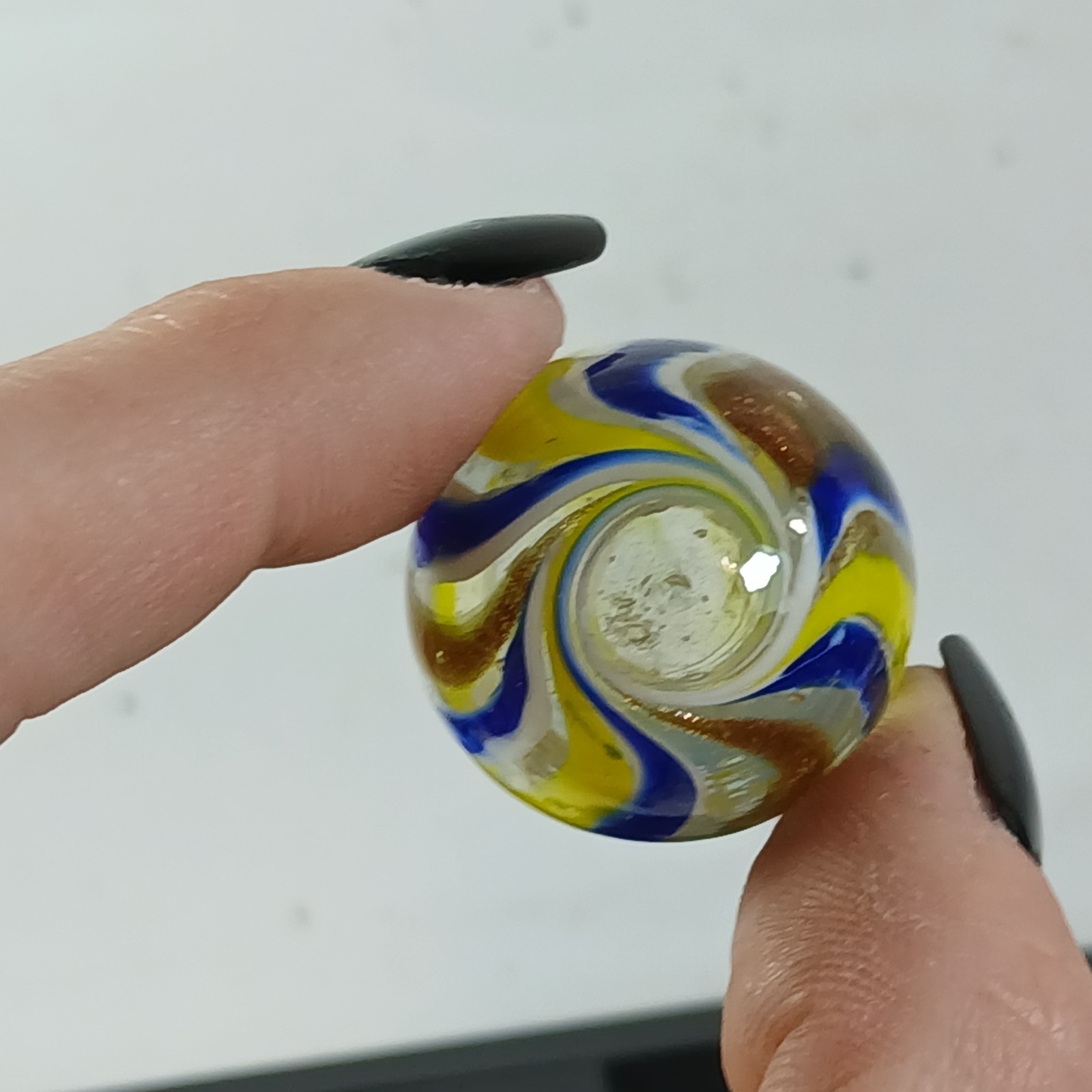 Blue Yellow White Gold banded swirl 1″ Shooter Hot House? Glass Marble Lampwork