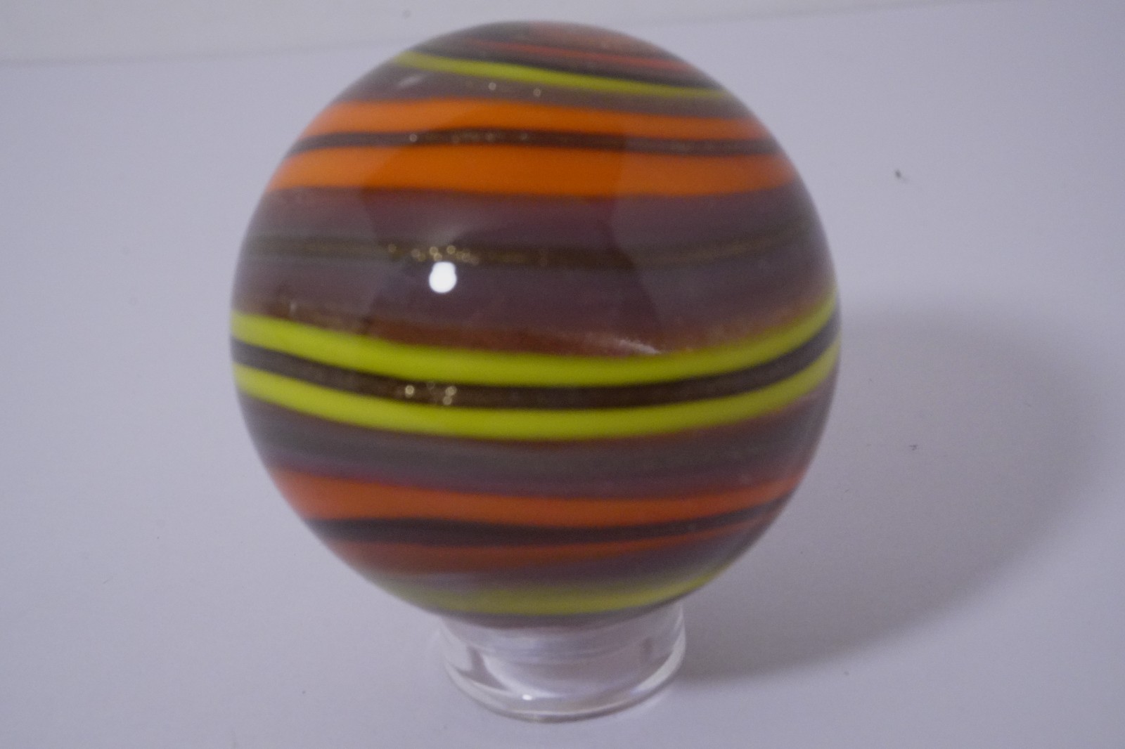 A Sharp & Dazzling New Handmade Corkscrew Art Glass Marble – 38 MM = 1-1/2″ Dia.