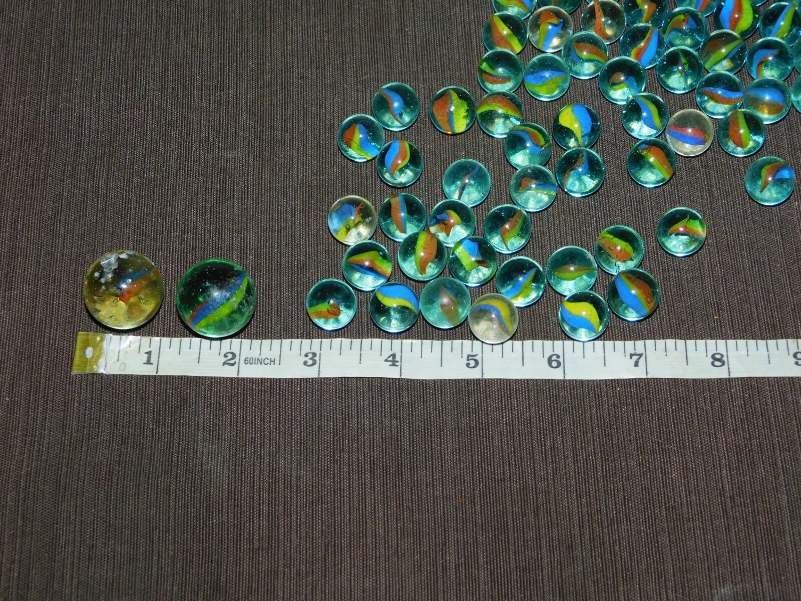 VINTAGE GAME TOY 120 OLD GLASS MARBLES