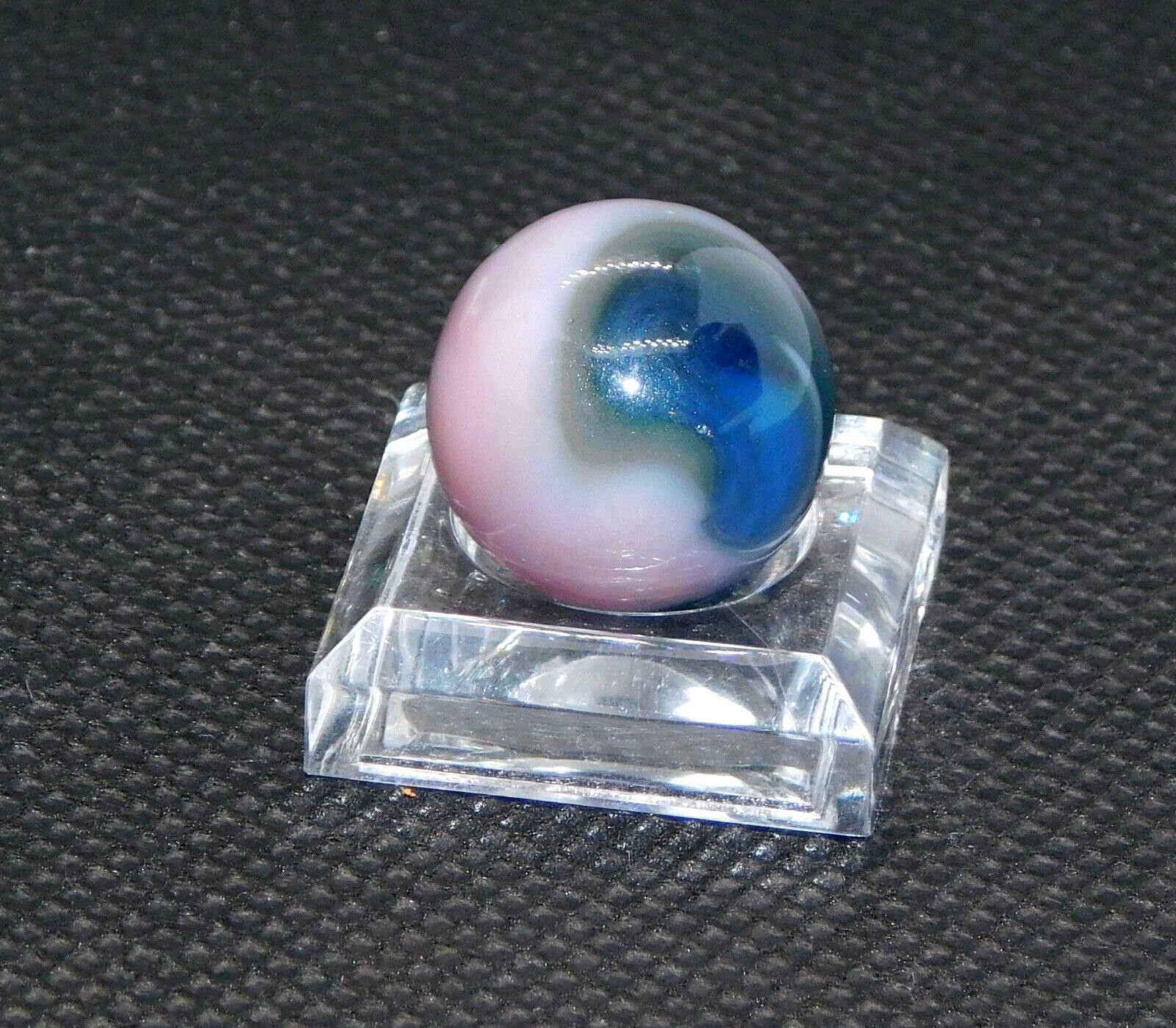 Vintage Marble Opaque Purple in Transparent Blue Swirl Patch 0.59″ (#8-03)