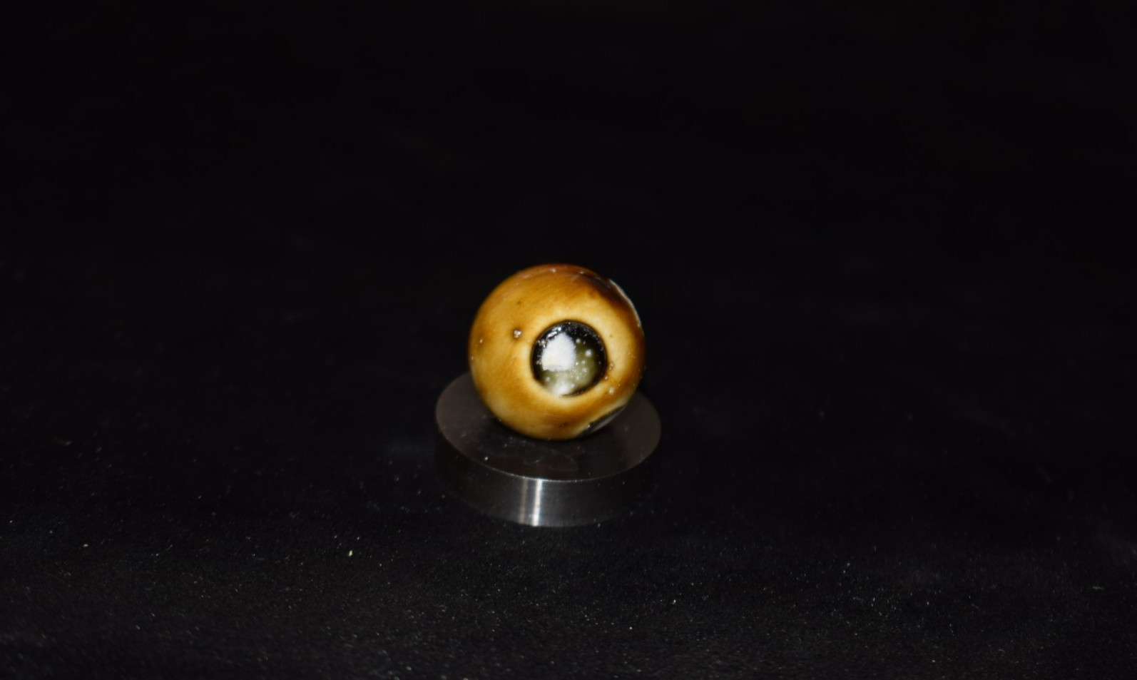 🦅➖⏩Antique German⬛🟥🟨 Bennington glazed clay marble size .796″=51/64″=20mm