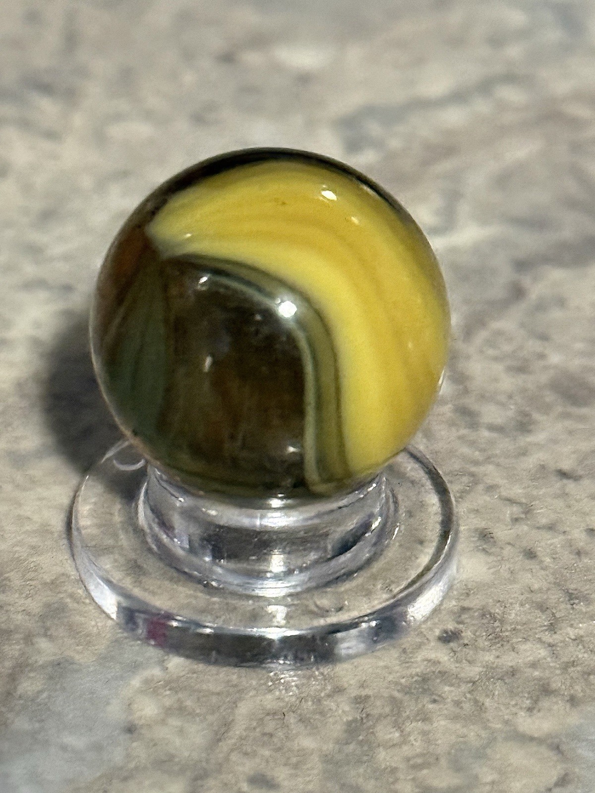 RARE 40’s NM/M Peltier Rainbo “LEMONADE OXBLOOD” Marble 0.697” UV REACTIVE! OBO