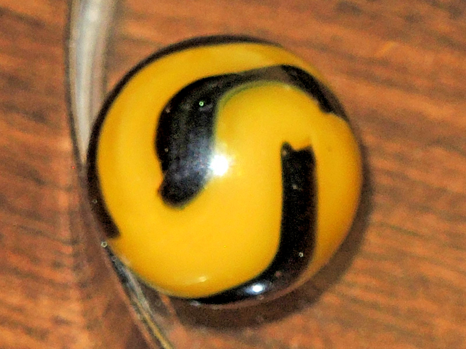 9/16″ Peltier NLR Bumblebee with Aventurine Flames & Swirls Marble Near Mint ~UV