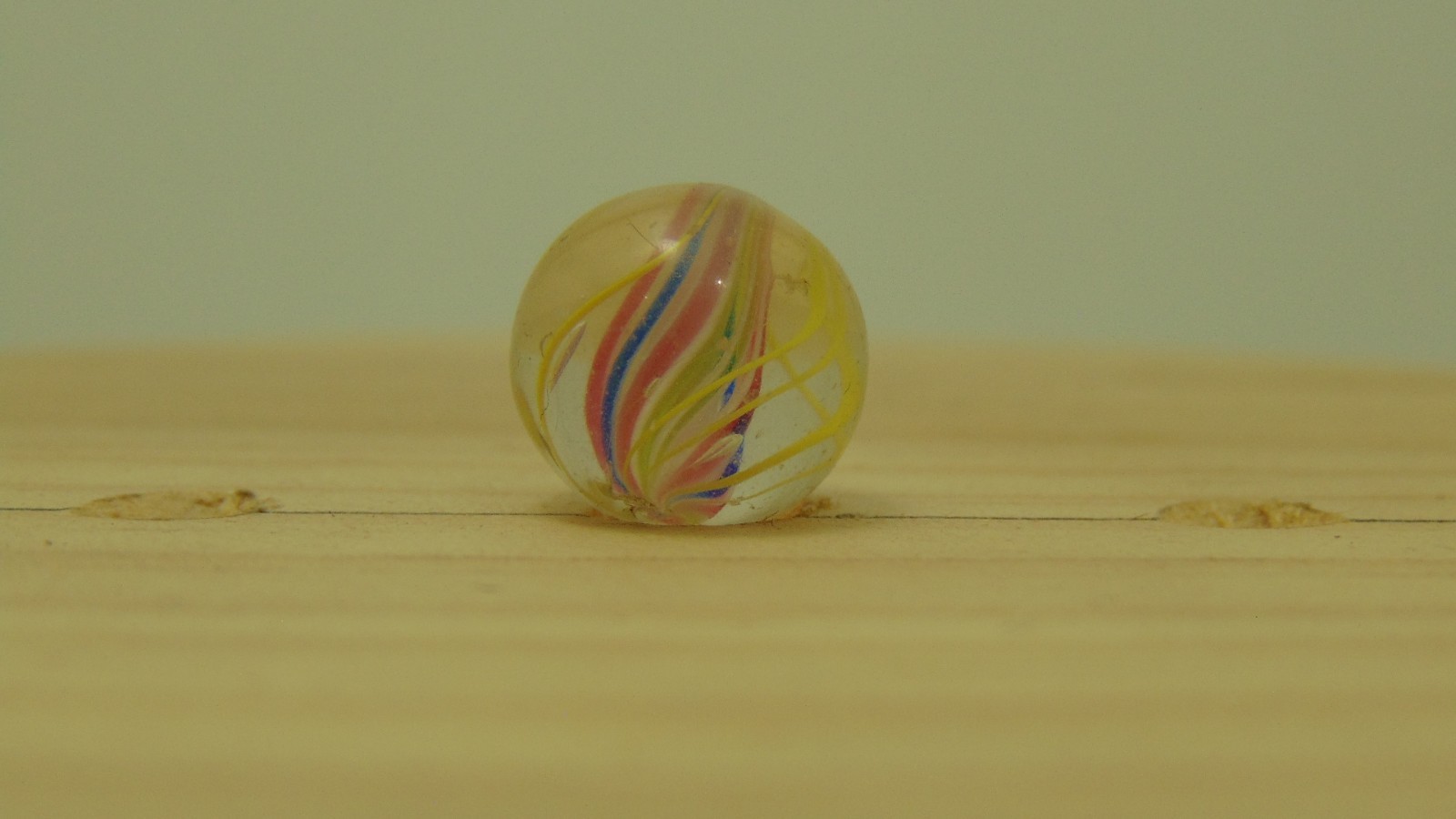 1/2 Divided Core German Marble Pee Wee