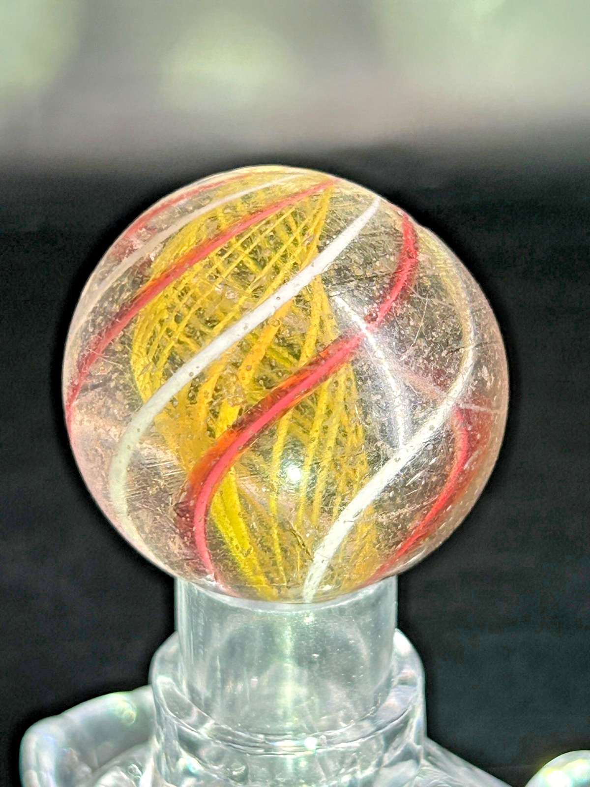 Antique Yellow Latticino Core Ribbon Swirl Marble 1-1/8″ Near Mint+ EA4