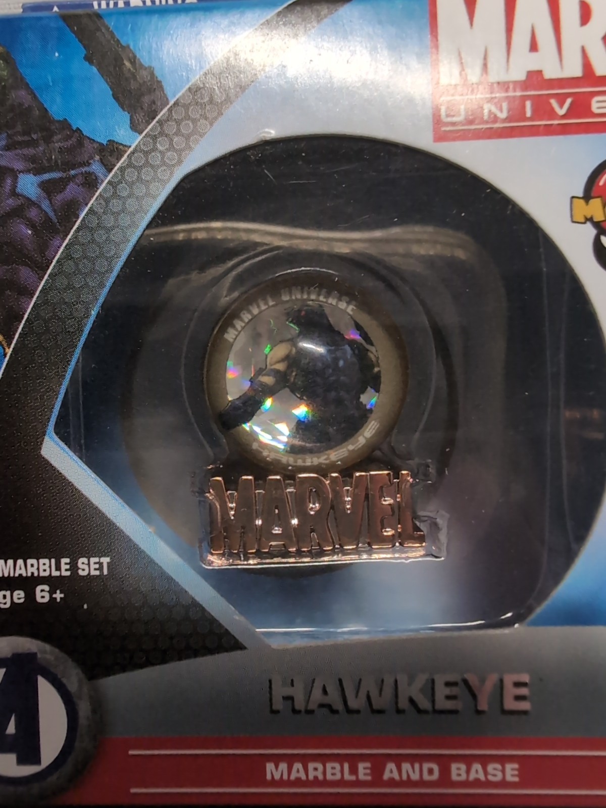 Marvel Universe Marbs Hawkeye Marble and Base BRAND NEW – Series 1(11)