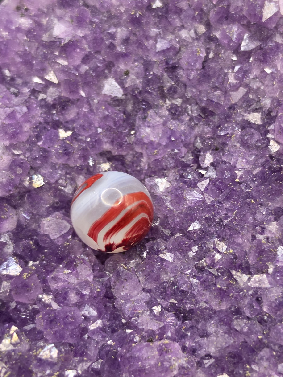 Akro Agate Silver Oxblood Marble