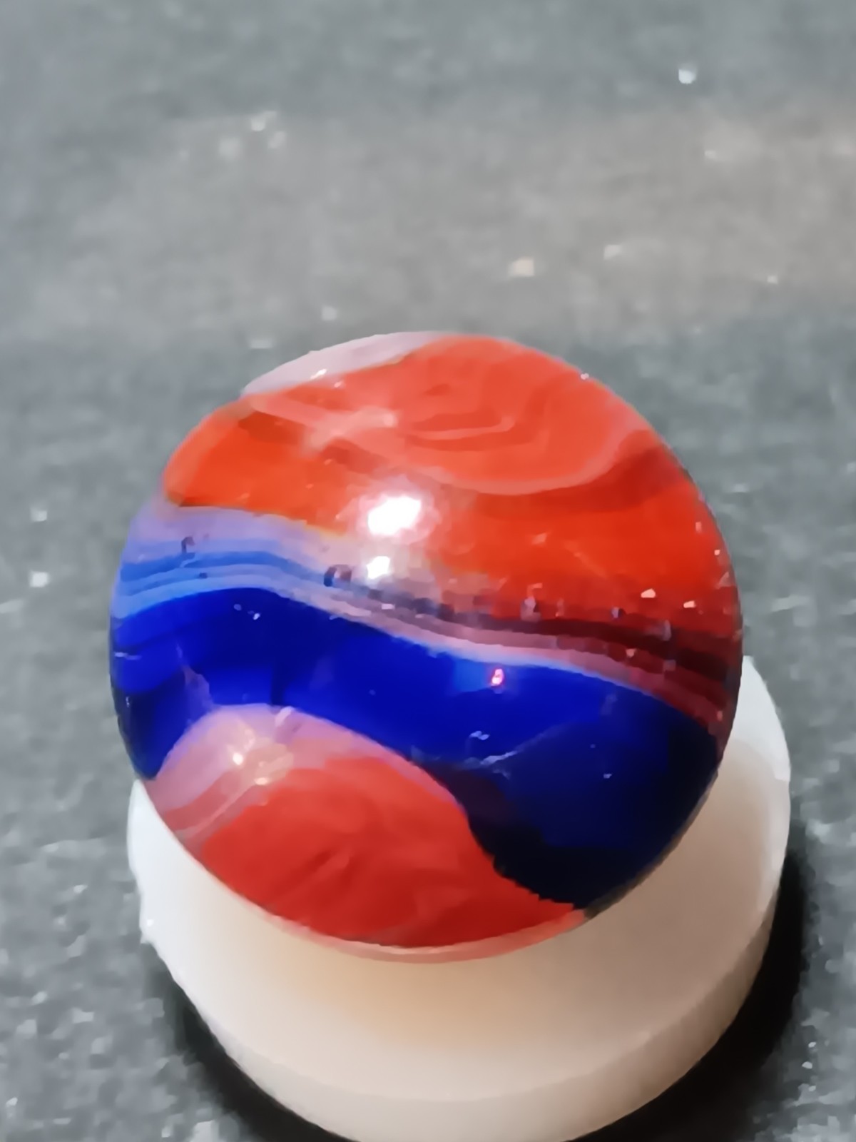 Corkscrew Machine Made Marble Red Blue White Swirl. Akro popeye, mint