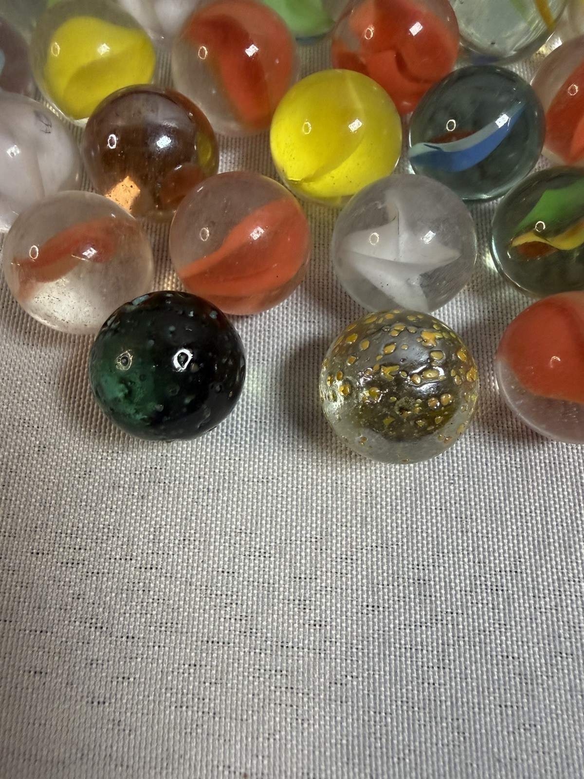 Vintage 3 Shooter Marbles 60+ Mibs Glass Cats Eye Swirl Assorted Colors