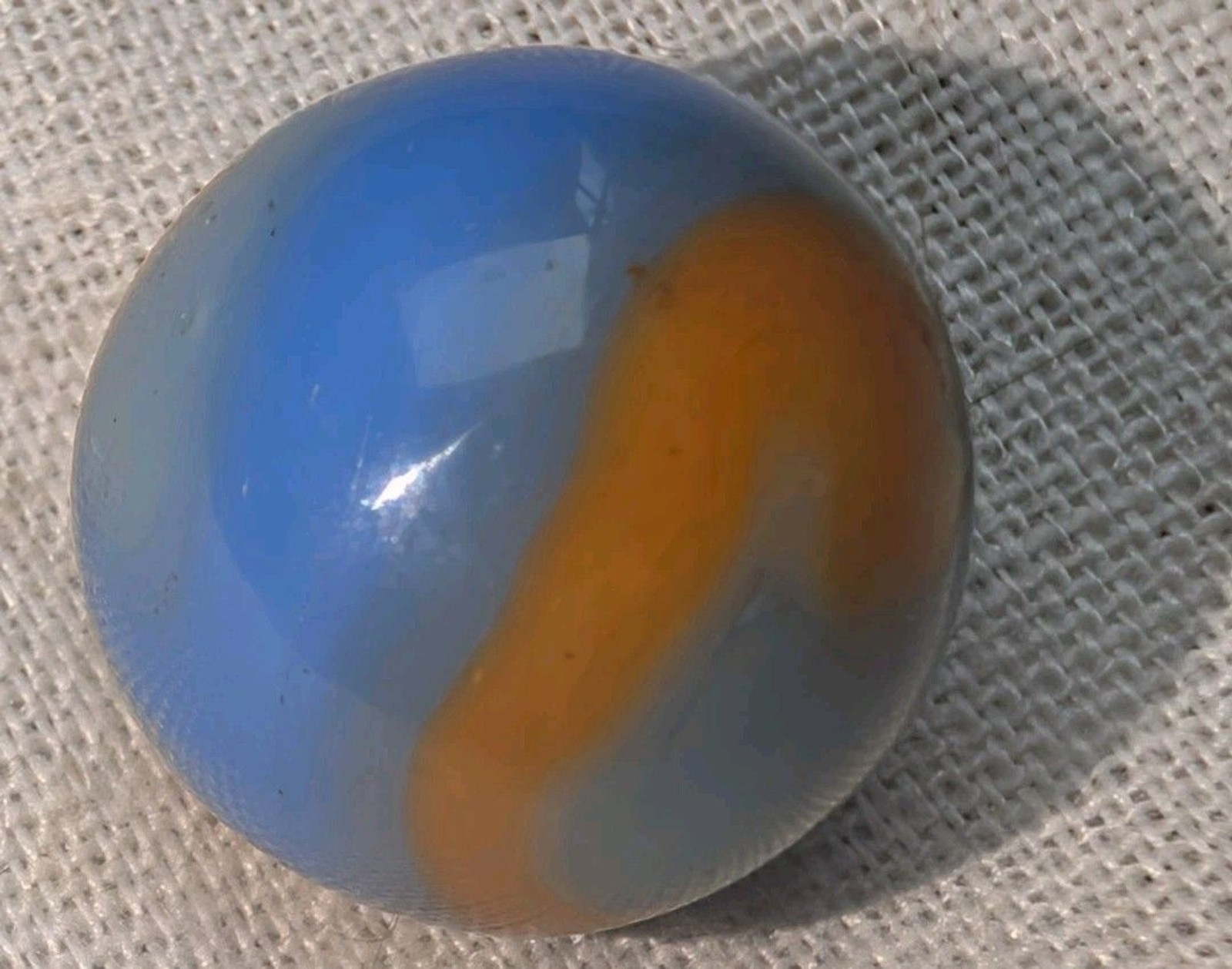 Vintage Peltier NLR (National Line Rainbo) Marble – 0.54” Blue & Orange Swirl