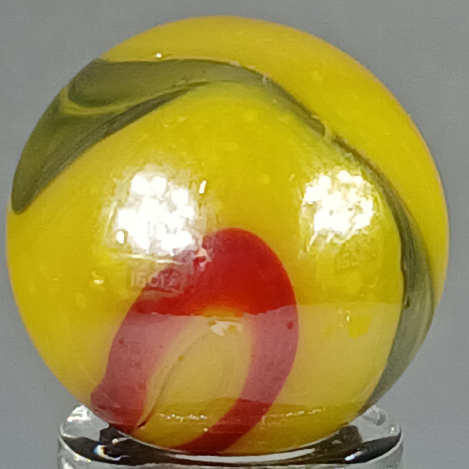 Vacor Spumoni Marble .62 Inches Near-Mint Condition Combined Shipping