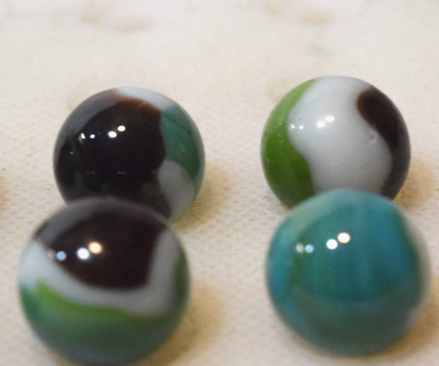 VITRO AGATE MARBLES WHITIES 6PC LOT BROWN AQUA OPAQUE WHITE STRIPE BANDED PATCH