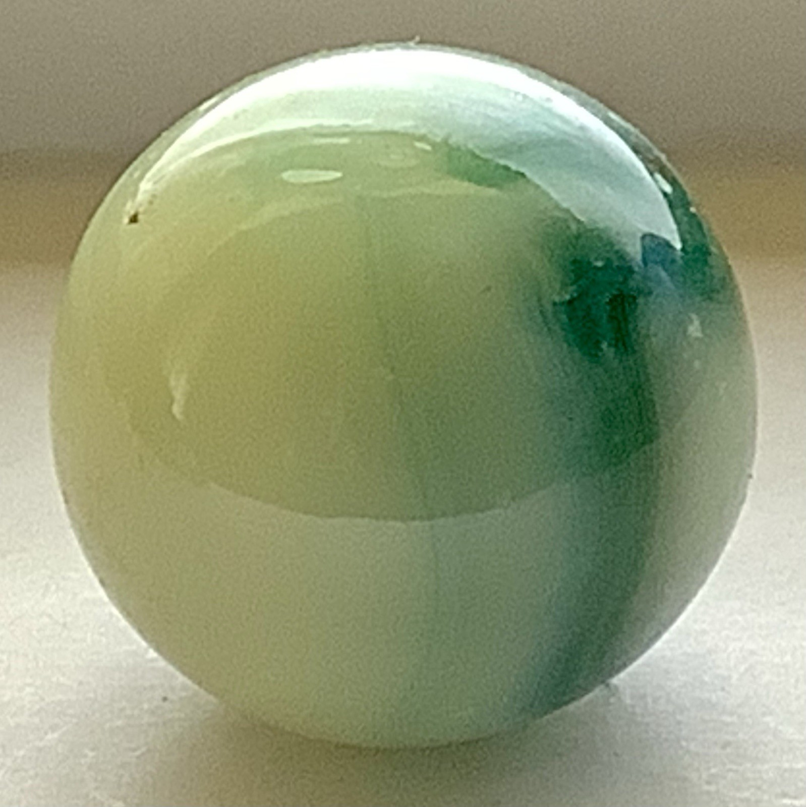 UV Active Ravenswood? Swirl Marble 5/8” Green On Yellowish White