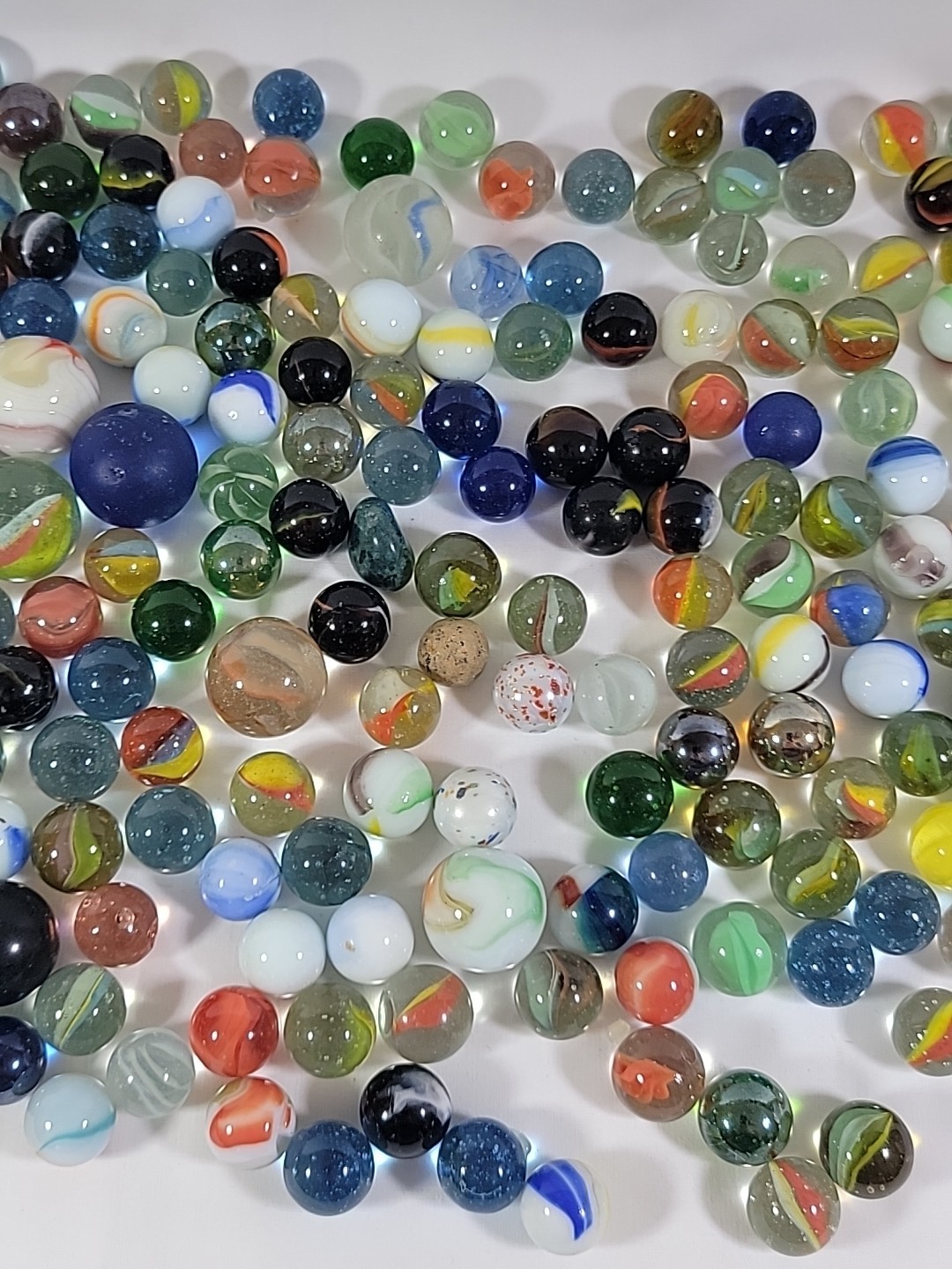 Glass Marble Mixed Lot Clear Opaque Various Sizes Solid Swirl 225+ pc 2 lb 12 oz