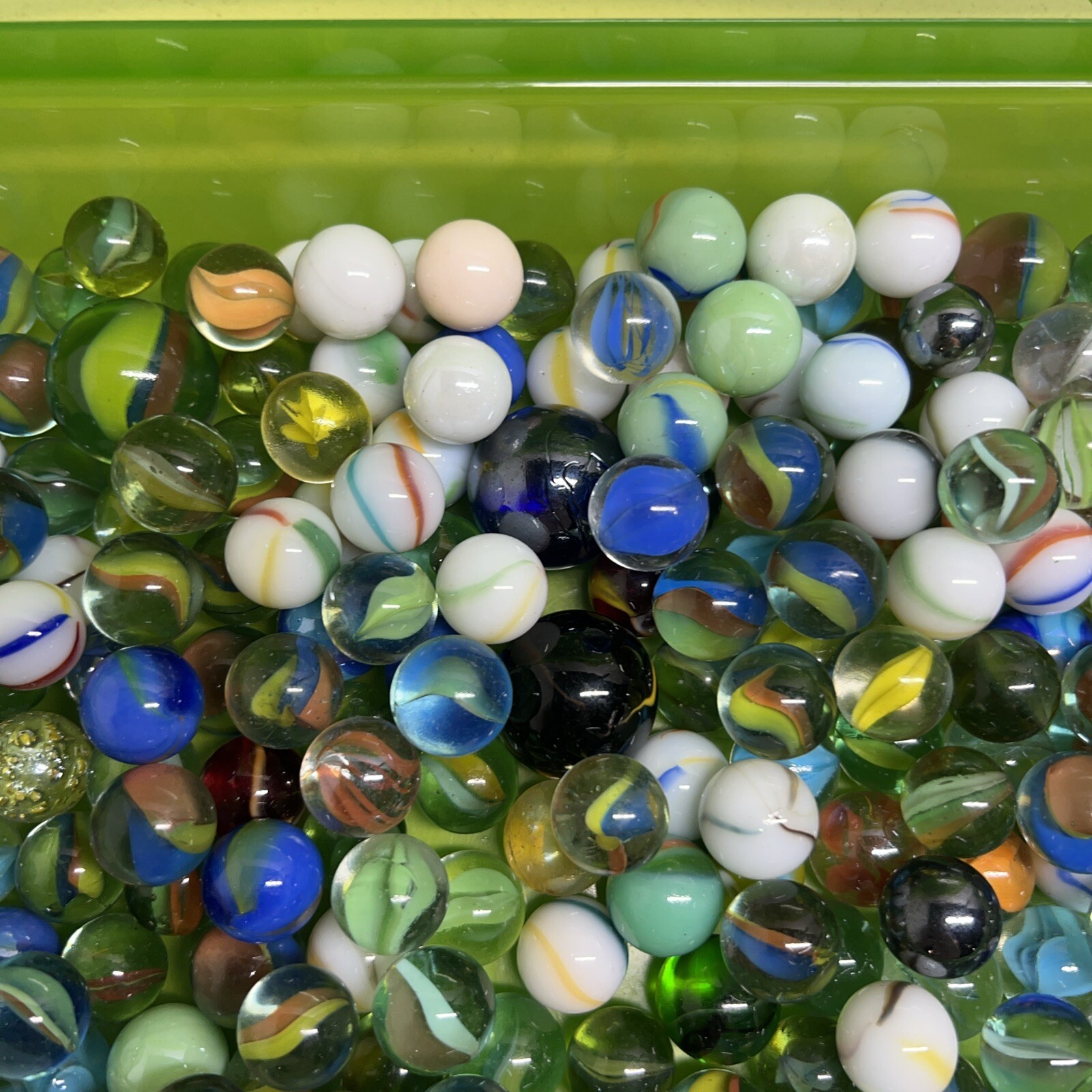 ESTATE FINDS Marbles Large Variety Lot Great Pieces Unsearched See Pictures 7lbs