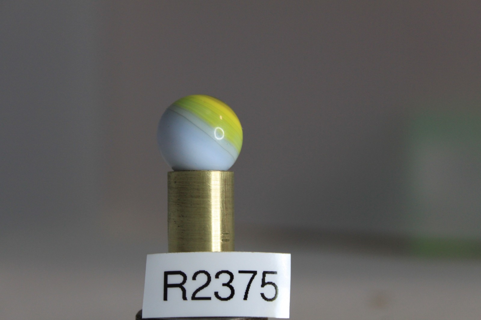 AKRO AGATE CORKSCREW SPIRAL SKY BLUE YELLOW OPAQUE WHITE 5/8″ MARBLE GLASS