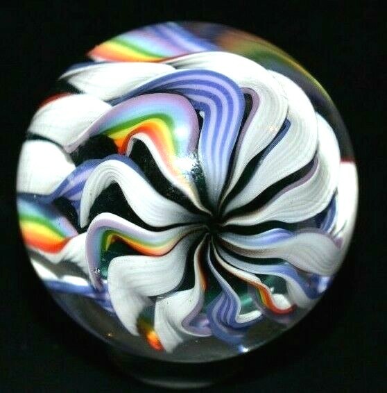 BRYAN TRILLAS GLASS MARBLE/1.331″-14 CANE RAINBOW FILIGRANA-BOULDER LAVENDER,RED