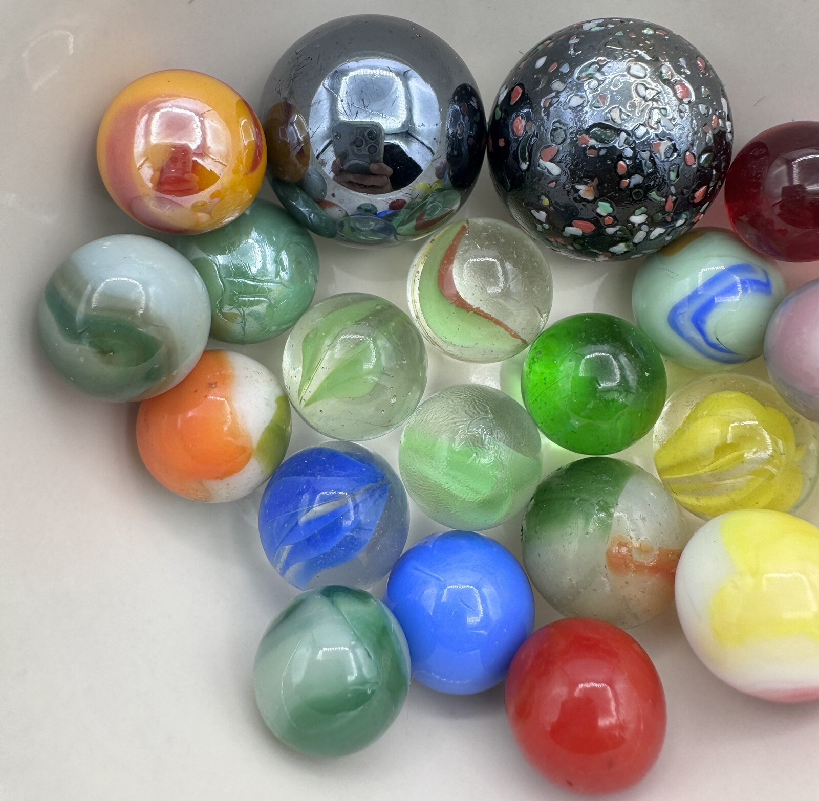 Vintage Marble Lot Of MARBLES UV Reactive Cadmium Uranium Lot #38