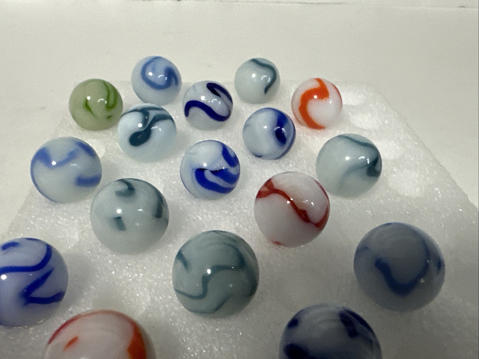 118 Lot Of 25 Vintage Alley Agate Swirls!