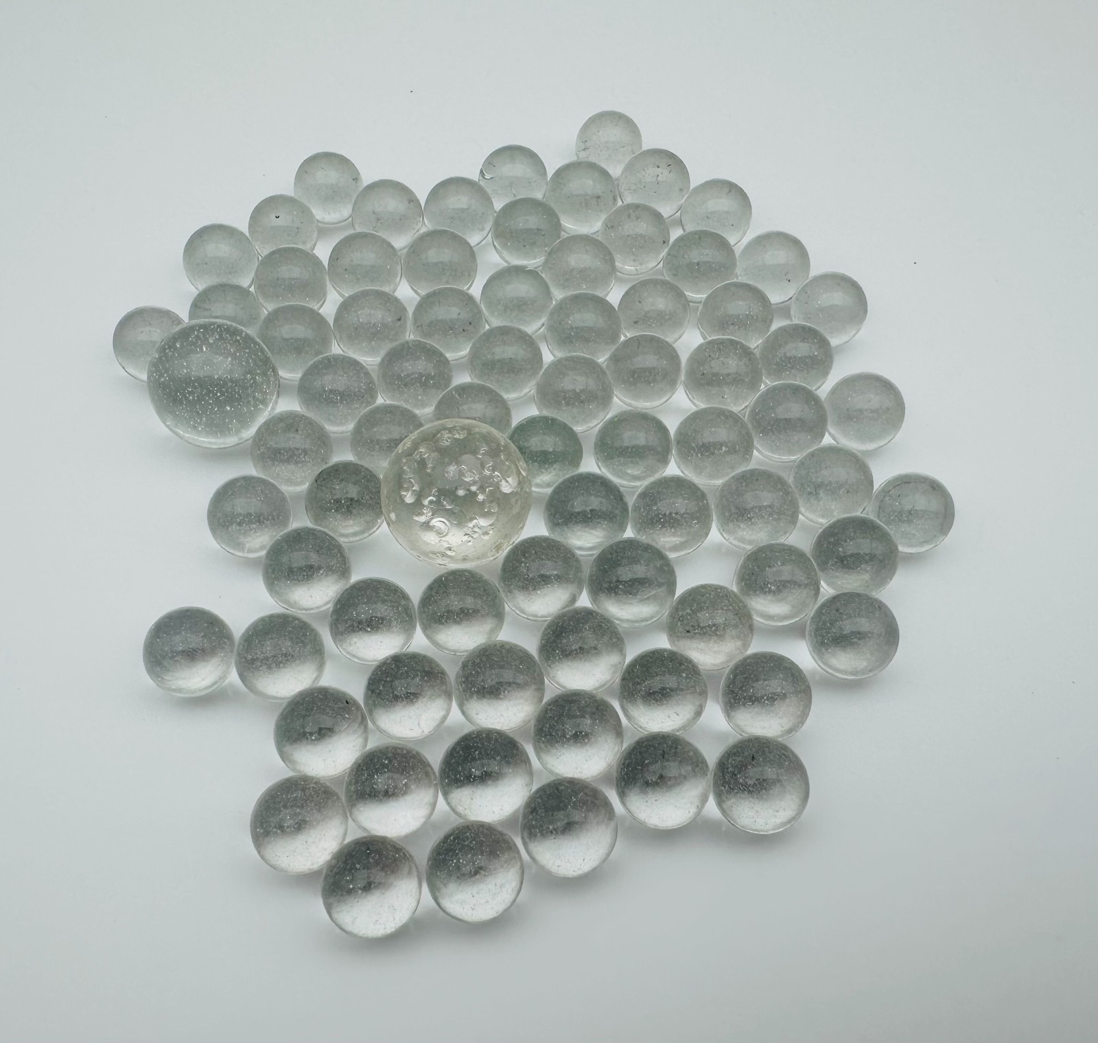 Vintage Clear Glass Marbles Lot – Assorted Sizes – Decorative / Game Pieces