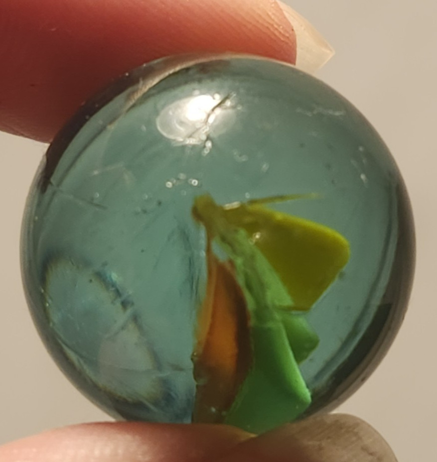 8 Vintage 1″ Glass Cats Eyes Marbles – Single & Multiple Color Veins
