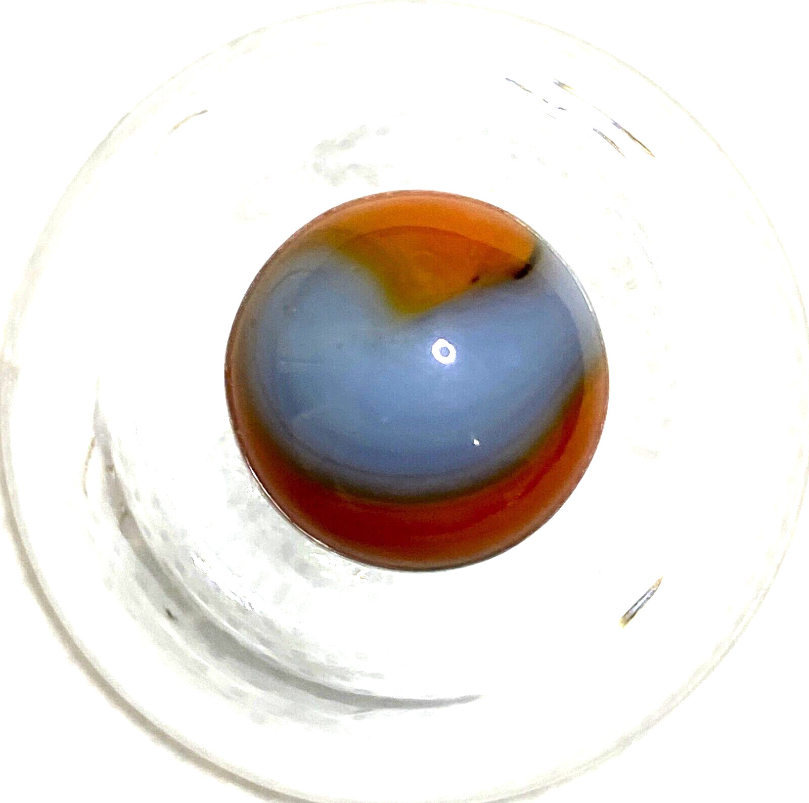SUPER RARE AKRO AGATE CLOWN FISH ! XHTF “PRIZE NAME” SWIRL .63″ NM +/- MAA150