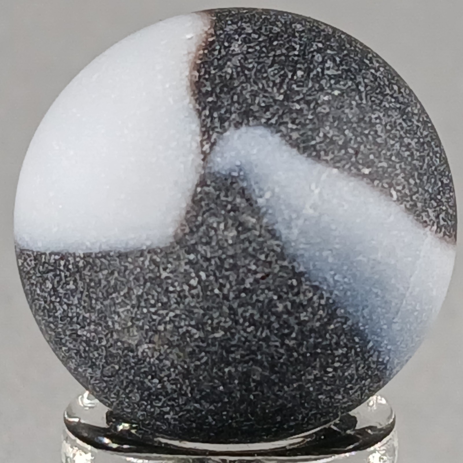 Vacor Panda 2 Marble .62 Inches Near-Mint Condition Combined Shipping