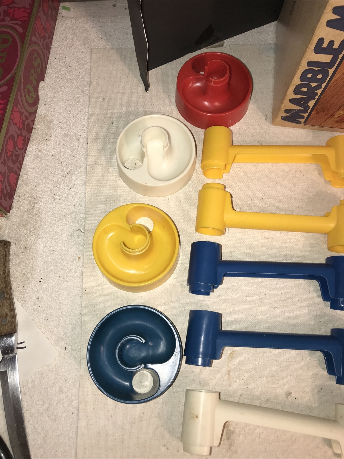 Marble Magic Discovery Toys Hong Kong Hand Pick Marbles