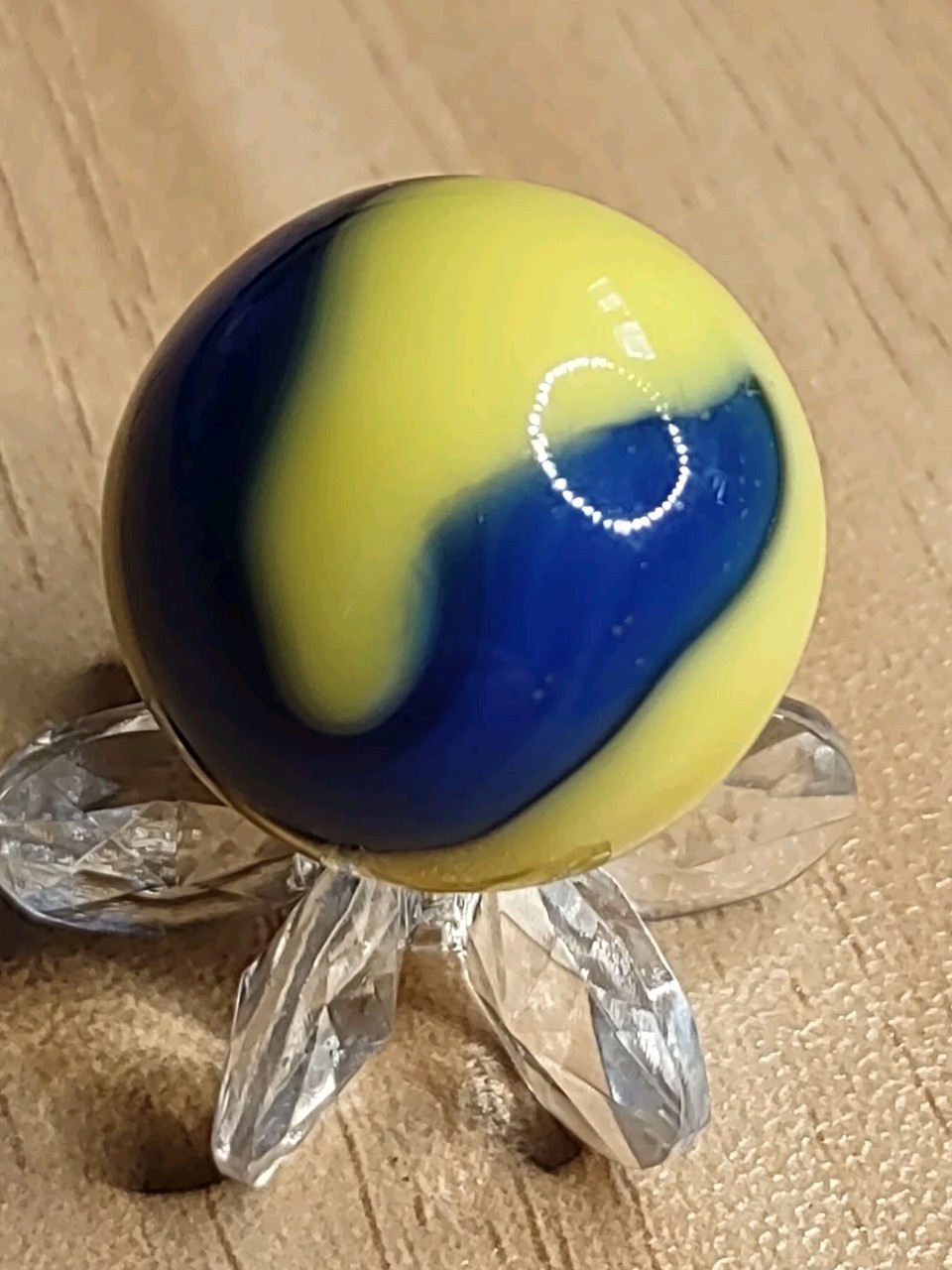 .72″ Yellow & Dark Blue – Akro Corkscrew Swirl Vintage Glass Marble Old Toys