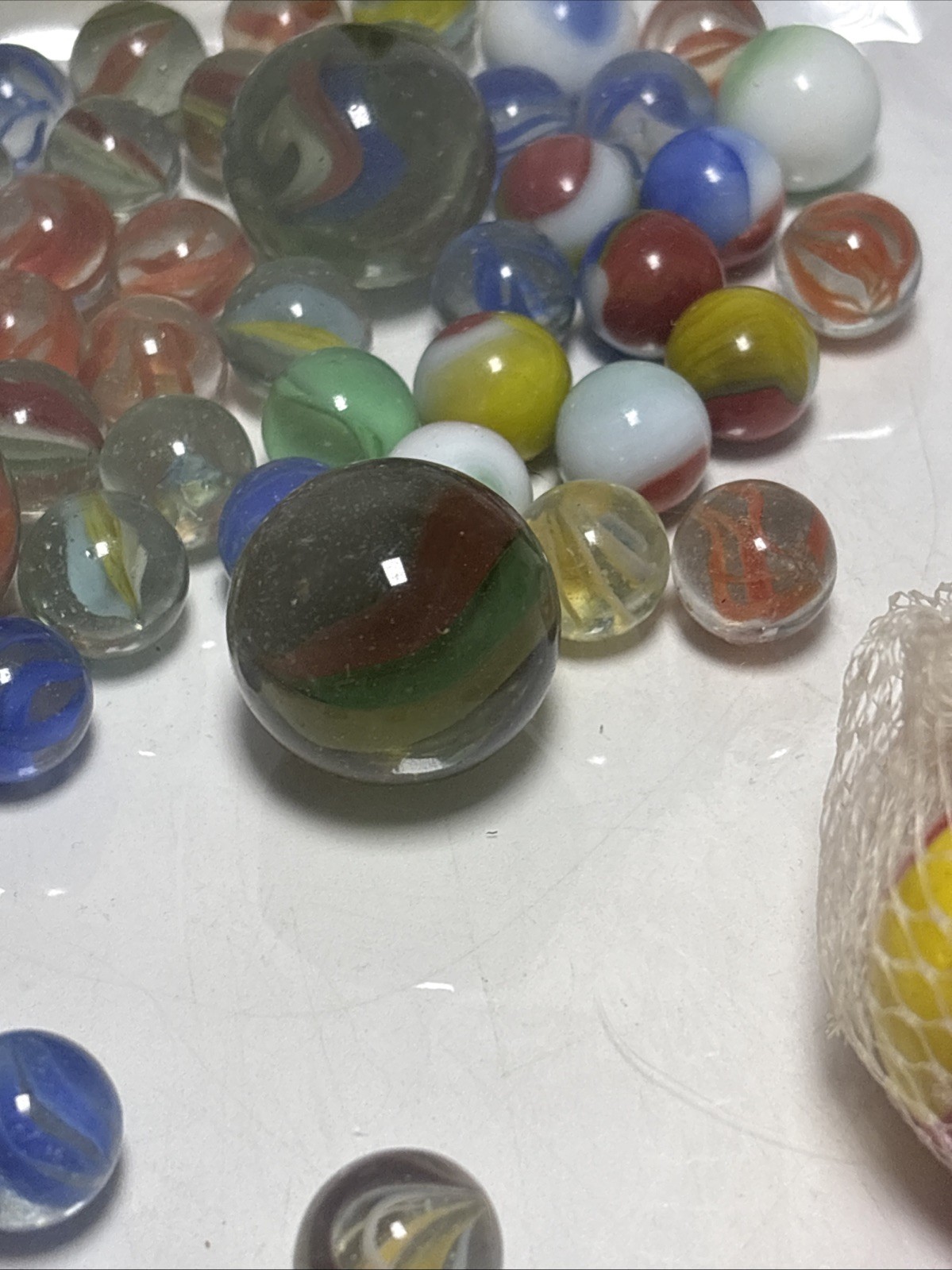 Vintage Marble Mixed Lot Various Sizes Colors Marbles Leather Pouch